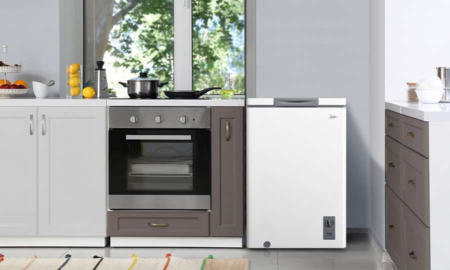  Midea WHS-109FW1 Upright Freezer, 3.0 Cubic Feet, White :  Appliances