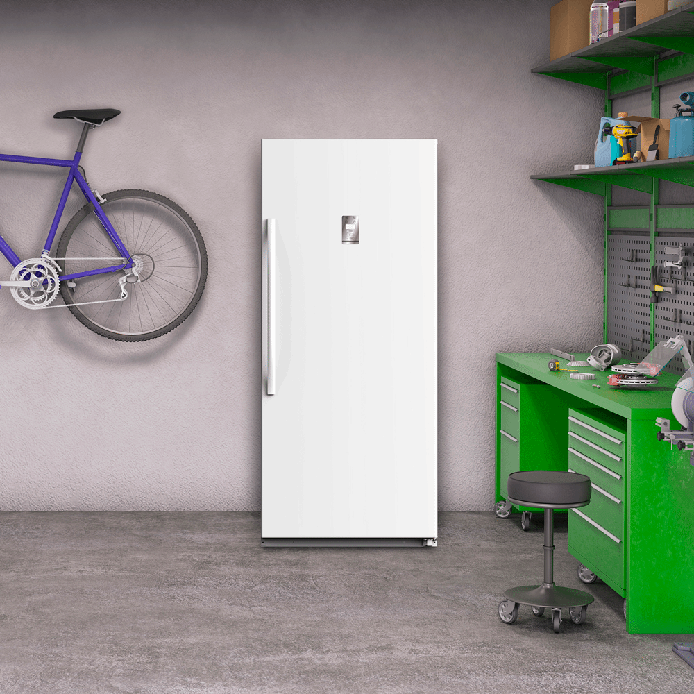 Midea Garage Ready 21-cu ft Frost-free Convertible Upright Freezer/ Refrigerator (White)