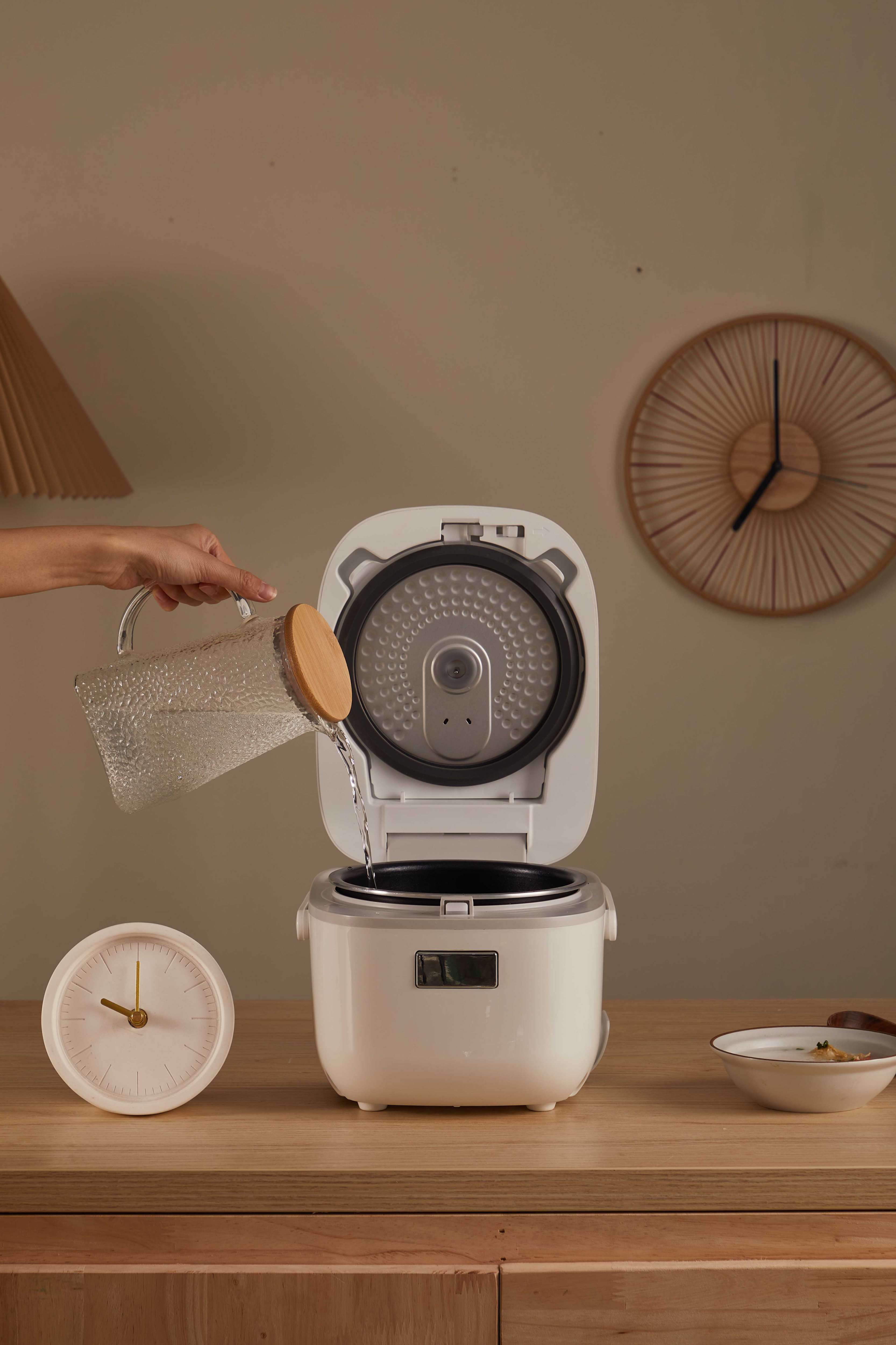 Toshiba Digital Programmable Rice Cooker, Steamer & Warmer, 3 Cups
